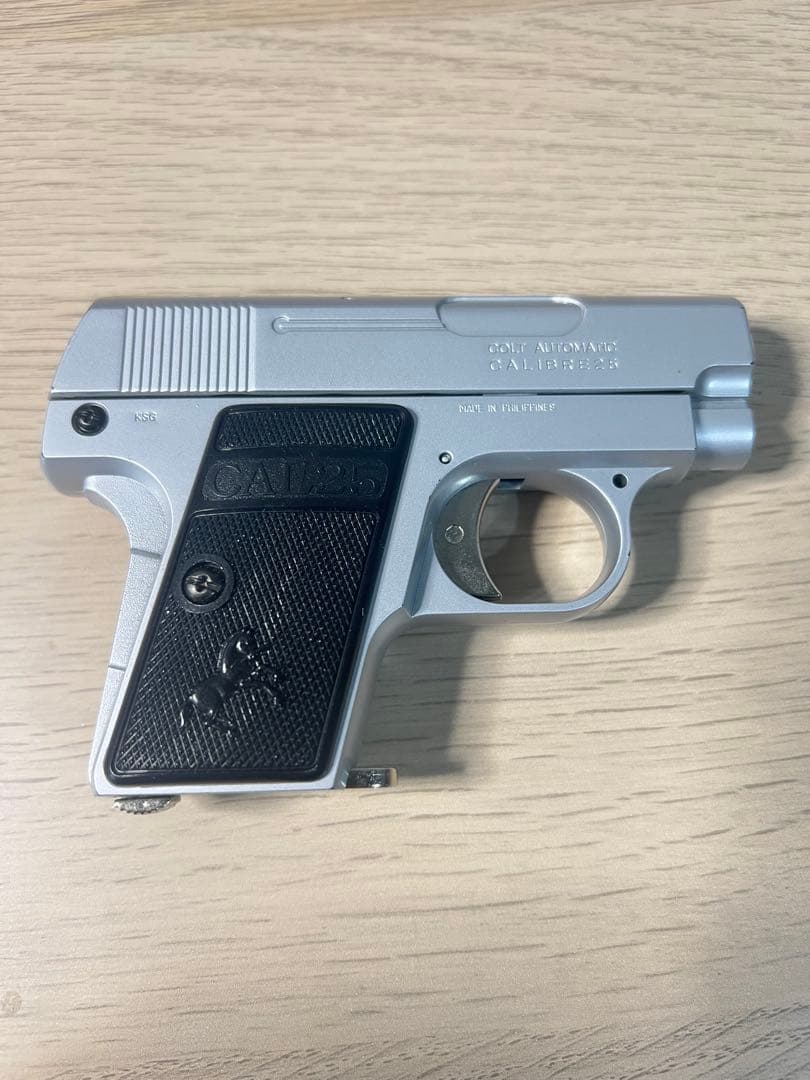 【絶版品】アカデミー エアコキ コルト25オート シルバー