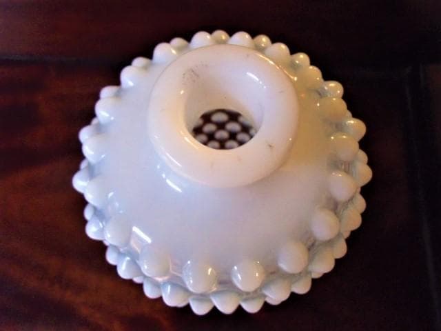 アメリカ　フェントン　フレンチオパールセント　ホブネイルの香水瓶