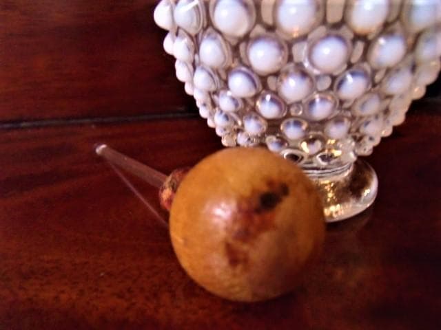 アメリカ　フェントン　フレンチオパールセント　ホブネイルの香水瓶