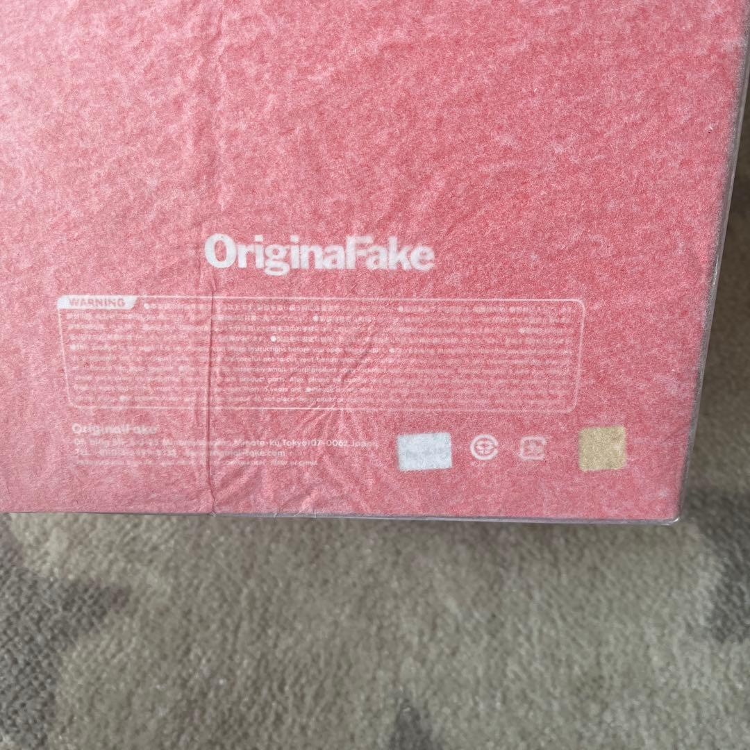 KAWS ×MEDICOM TOY ASTRO BOY