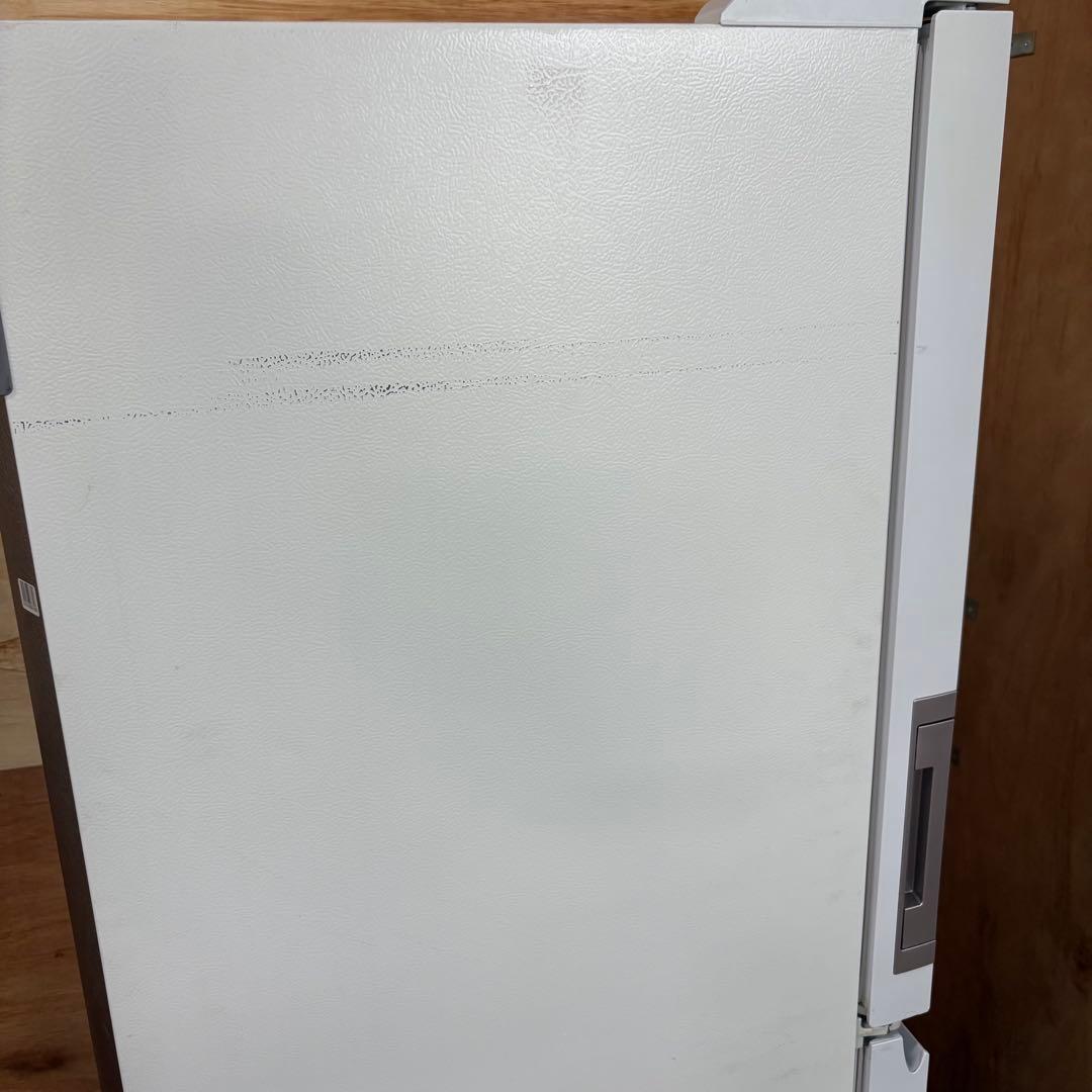 一都三県限定　配送設置無料　冷蔵庫　3ドア　SHARP 2021年製　350L