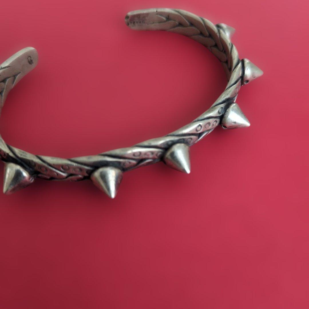 ⚫️ gundaスパイク付きシルバー製 THORN BANGLEソーン バングル