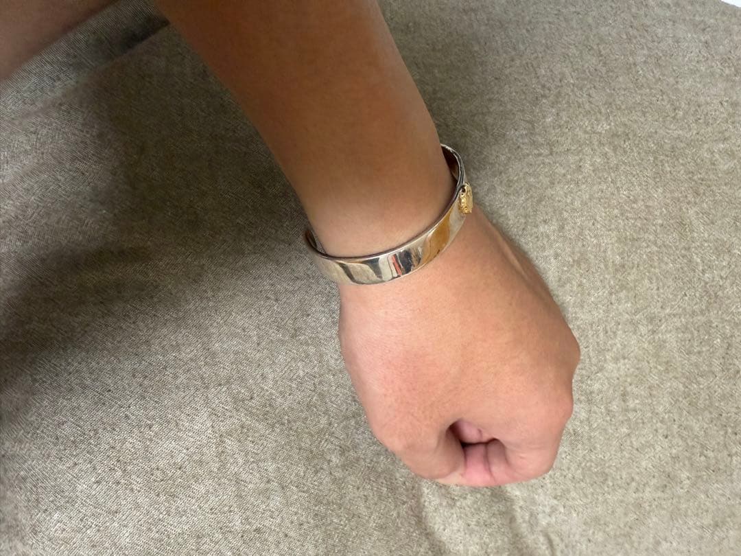 MOTO K18イーグルスタンプメタル付平打ちバングル