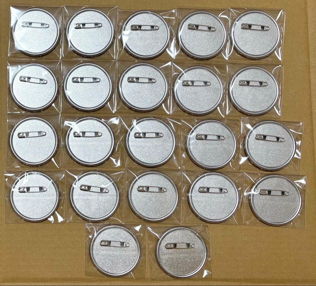 黒子のバスケ　青峰大輝　原画展限定グッズ　アルティメタルバッジコレクション22個