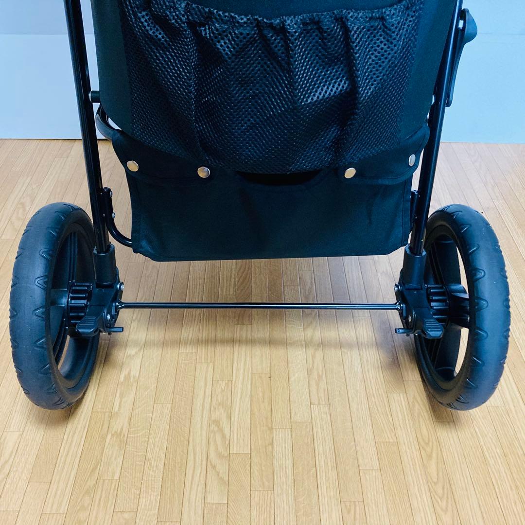 【美品】MEGANEKO ペットカート　3輪　コンパクト　分離式　折りたたみ