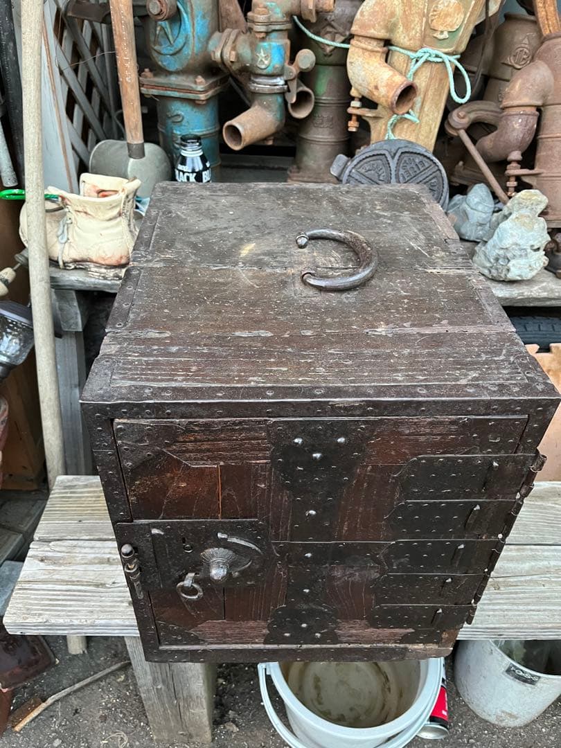 レトロ舟金庫、舟金庫、レトロ金庫、木製金庫、昭和レトロ金庫、舟箪笥