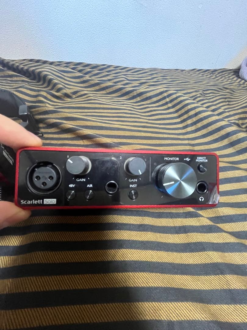 インターフェース　Focusrite Scarlett solo