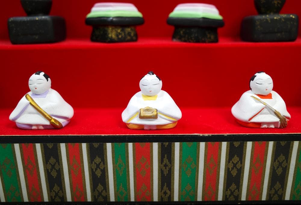 雛人形五段飾り十五人揃い（ガラスケースつき）