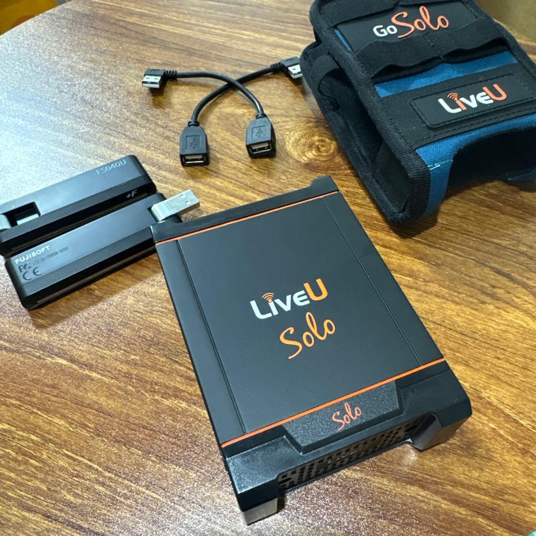 LiveU Solo＋FUJISOFT FS040U x2 モバイル配信セット