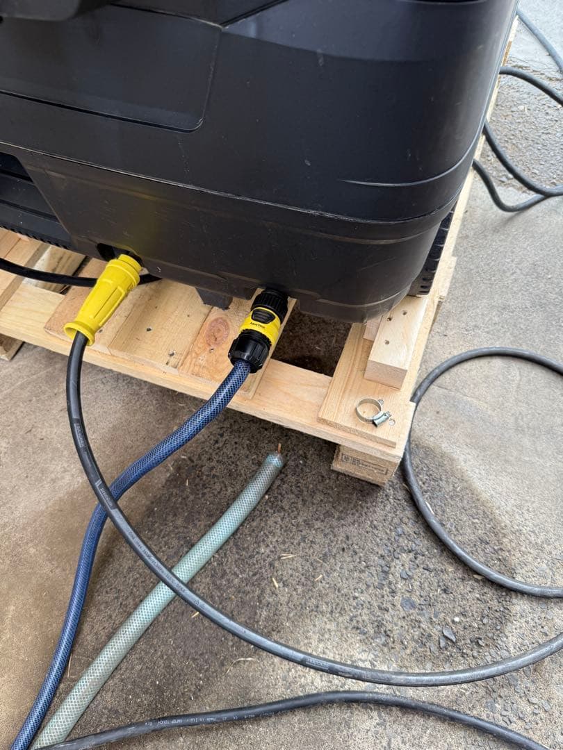 ケルヒャー　業務用高圧洗浄機(温水式)