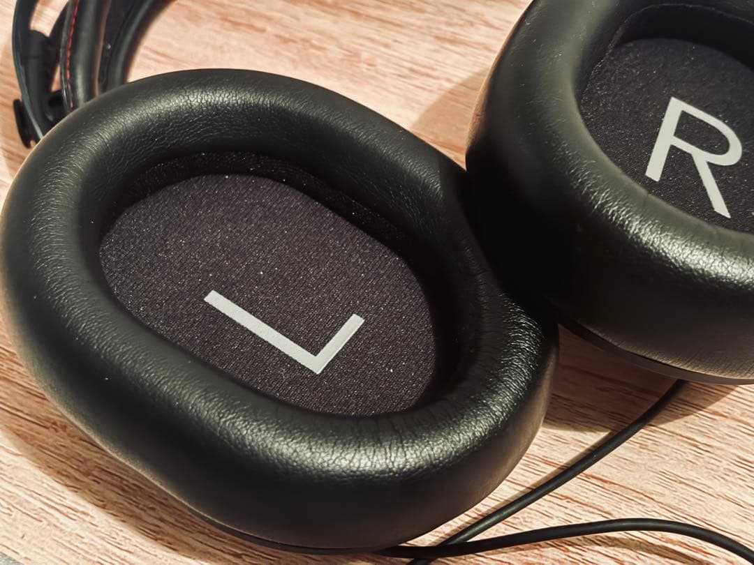 ヘッドホン Austrian Audio The Composer