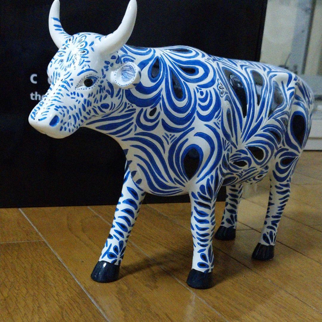 カウパレード　Cow Bella Jan Heaton