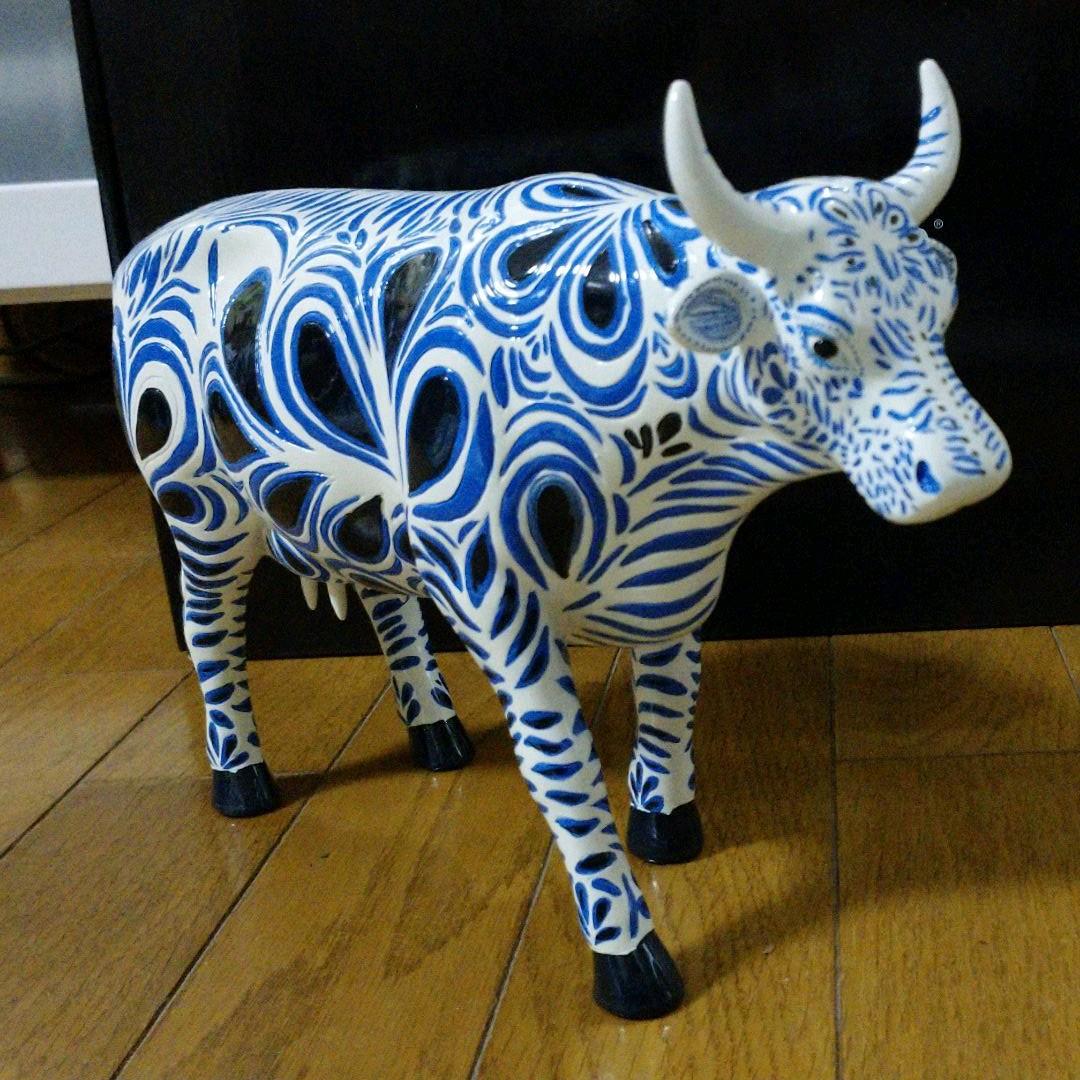 カウパレード　Cow Bella Jan Heaton