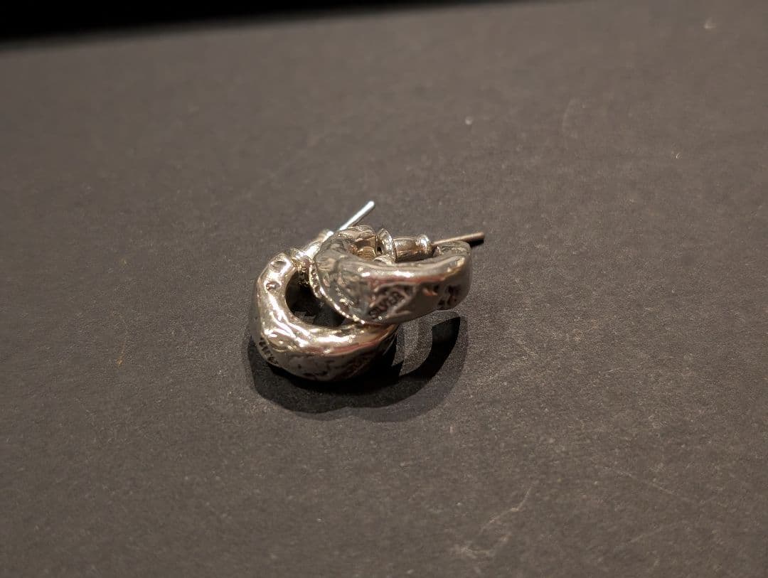 e.m.イーエム　ペア　シルバーピアス　SILVER