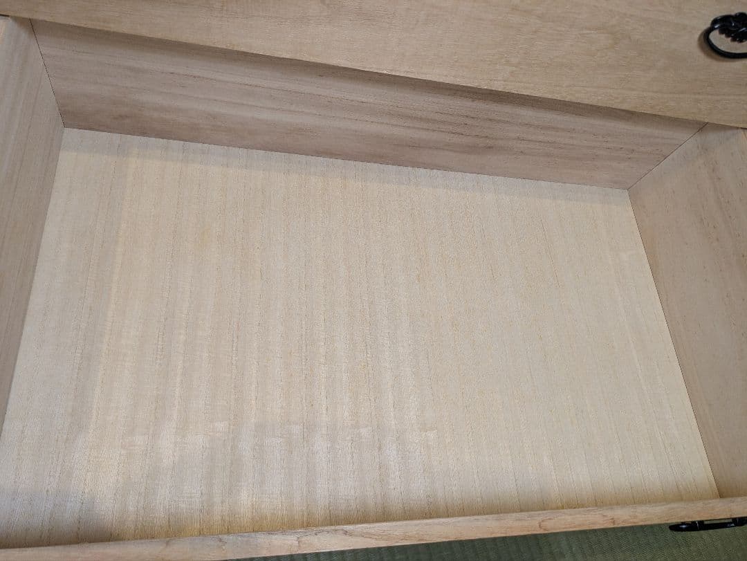 天然木桐箪笥　3段　桐タンス　マーゼルン 側面取っ手付き