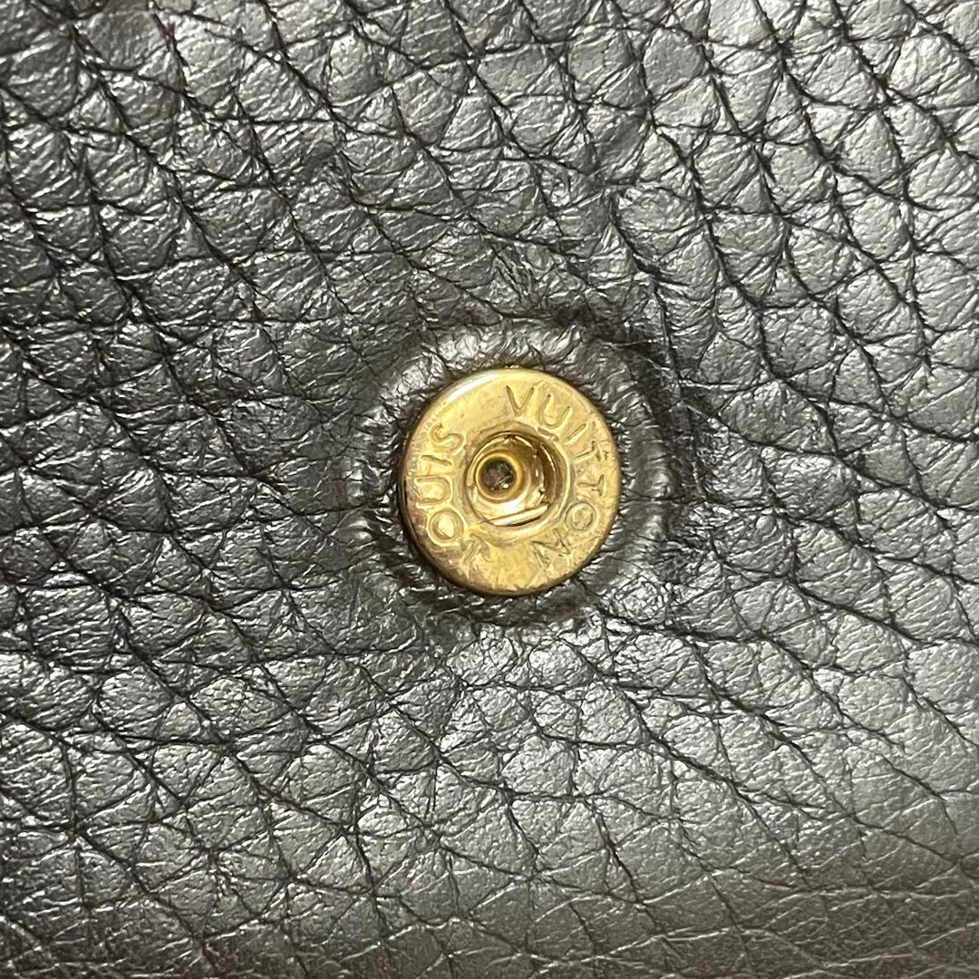 LOUIS VUITTONルイヴィトン ポルトフォイユ カプシーヌ 三つ折り財布