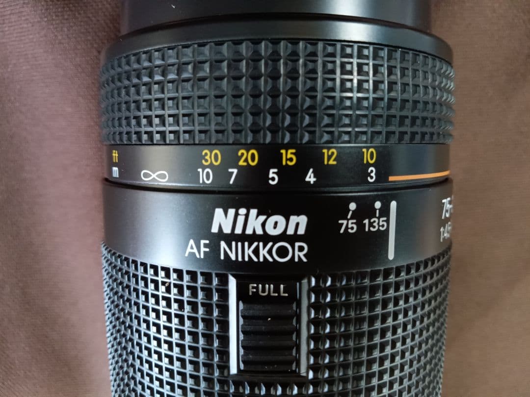 《TA928》Nikon ニコンAF NIKKOR 75-300mm