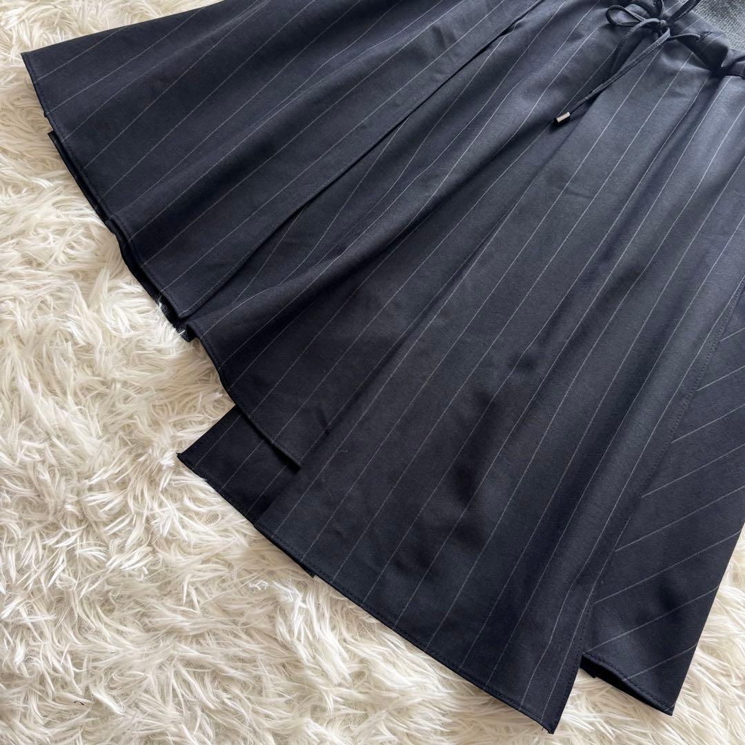 【ブルネロクチネリ】フレアスカート アシンメトリー 切替 ストライプ 40 紺