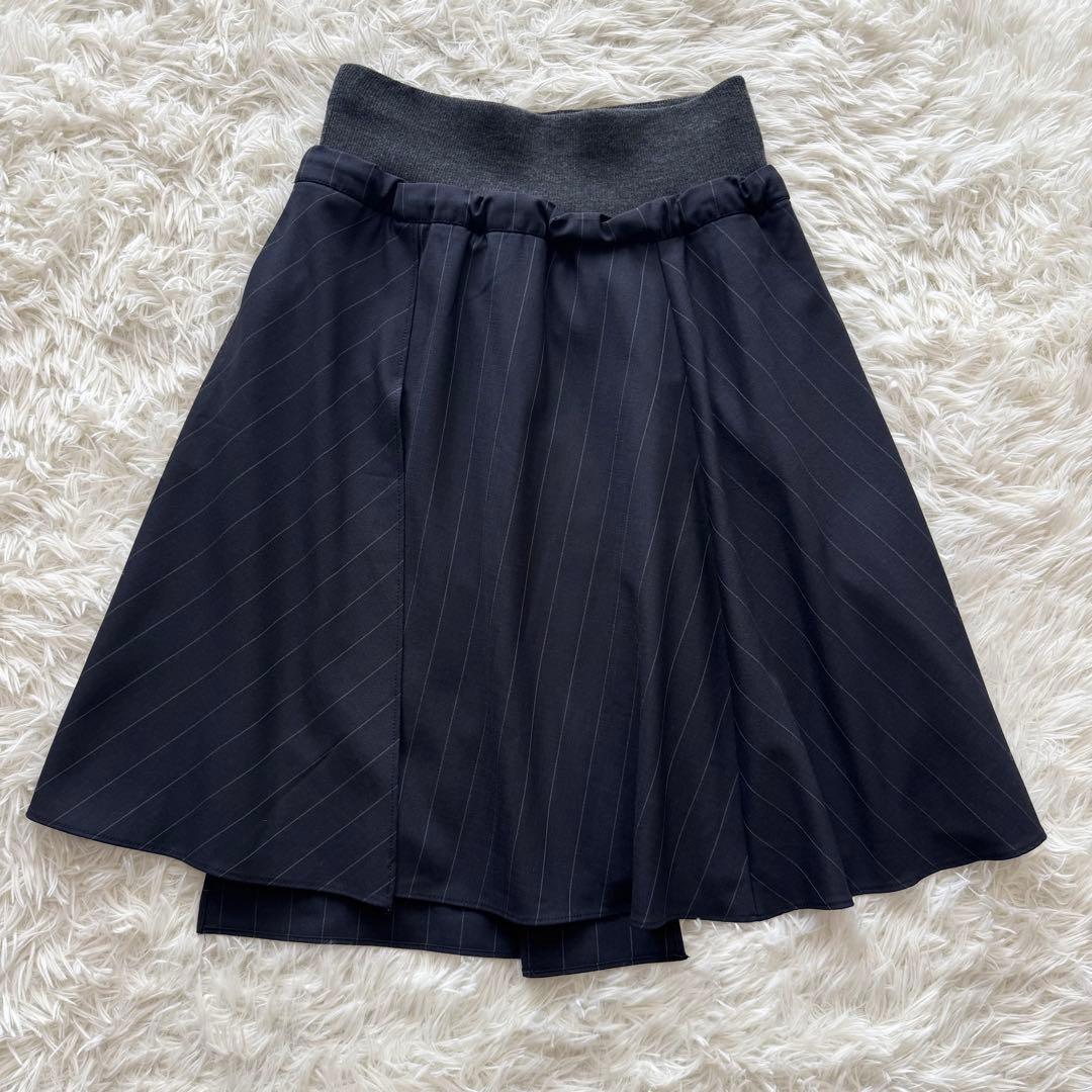 【ブルネロクチネリ】フレアスカート アシンメトリー 切替 ストライプ 40 紺