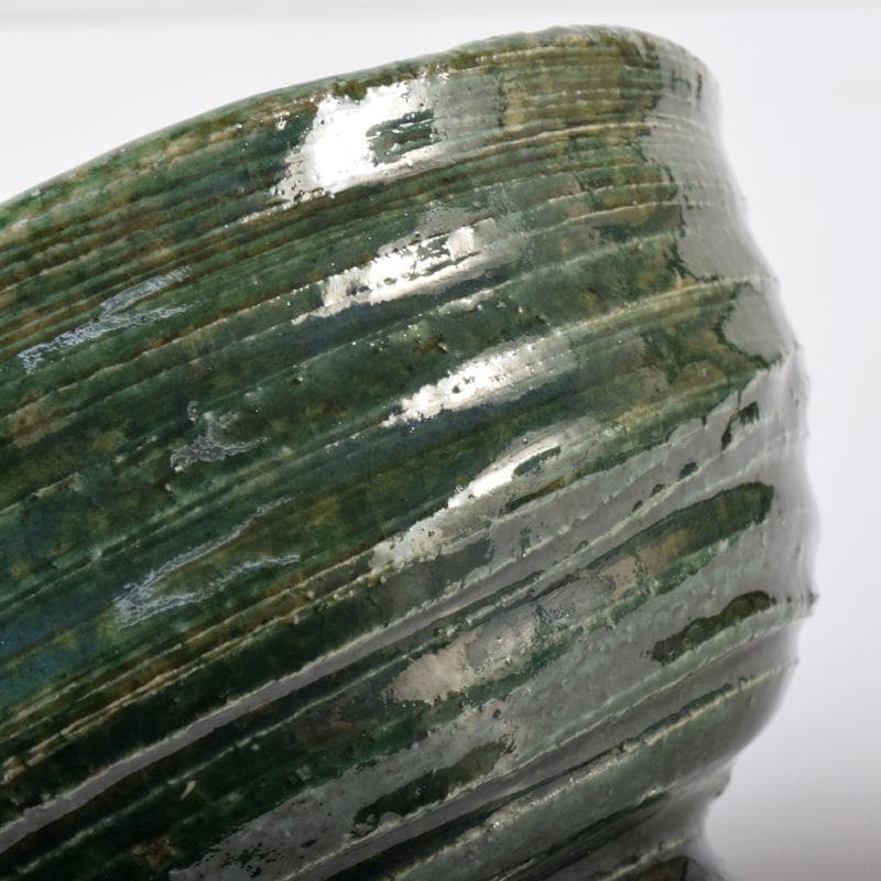 北大路魯山人作　織部焼　於里辺　茶碗　共布共箱　M　R8325