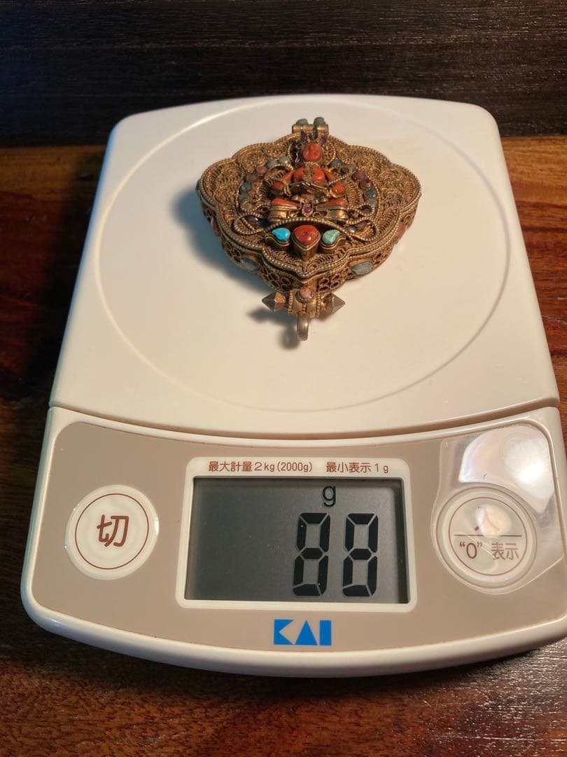 ガウ（Ghau） 仏像細工 チベット密教88g ネパール製