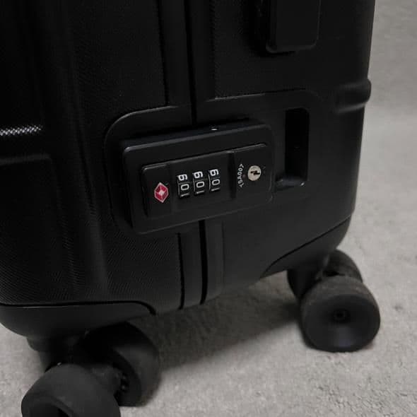 ✨超レア✨ノースフェイス THE NORTH FACE キャリーケース 旅行 黒