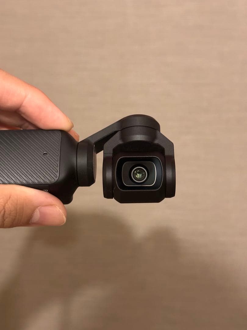 美品・128GBSD付きDJI OSMO POCKET 3 クリエイターコンボ