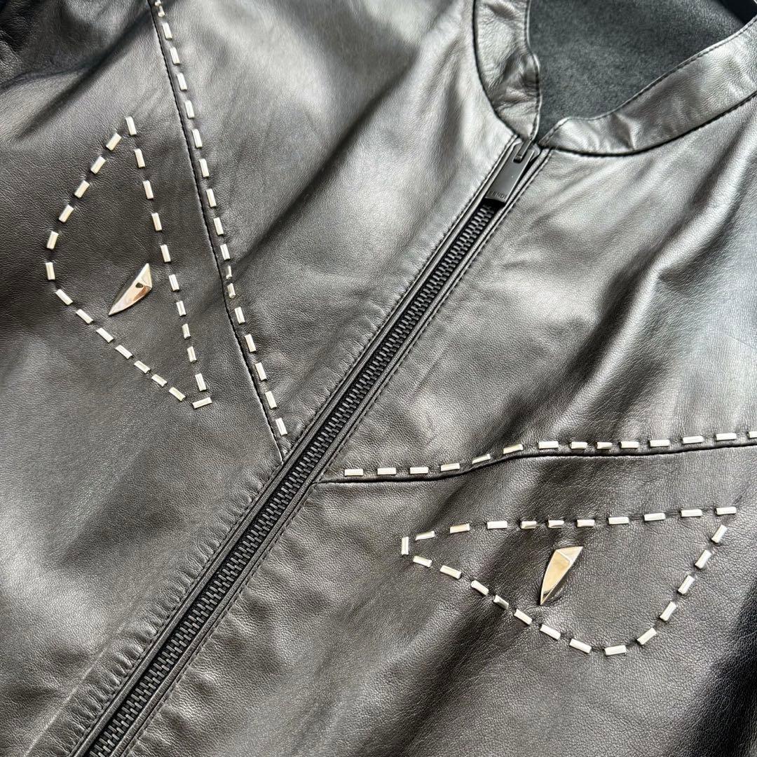 希少 FENDI バッグバグズ レザージャケット ライダース モンスター 52