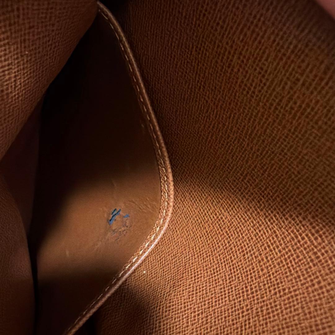 Louis Vuitton モノグラムダヌーブショルダーバッグ