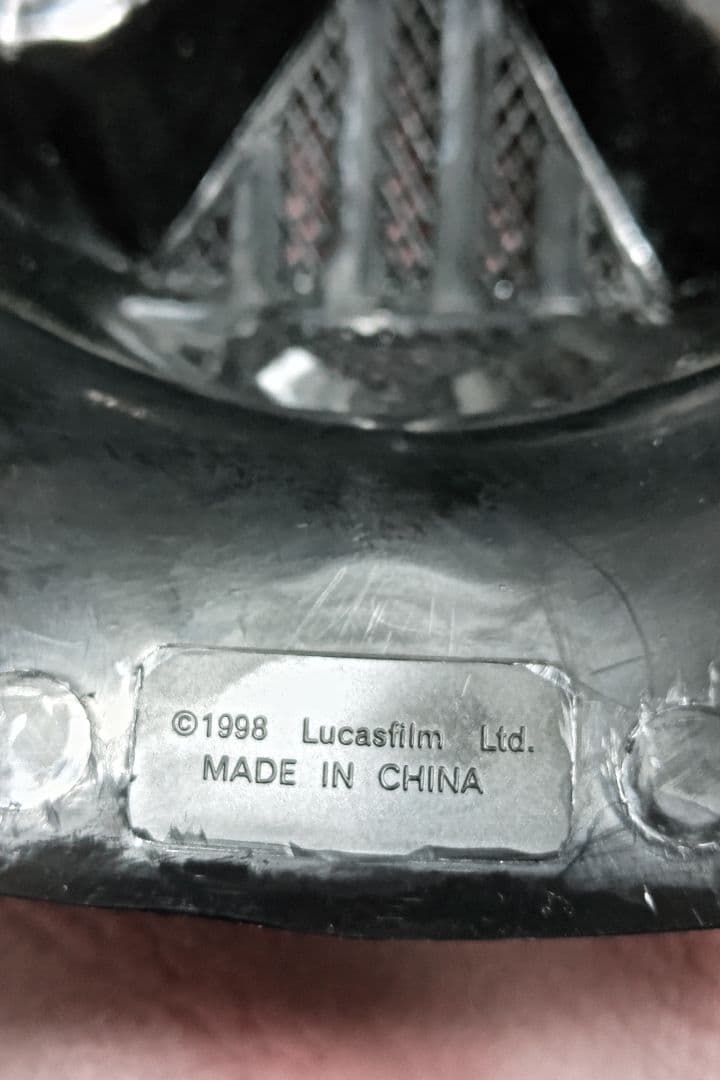スターウォーズ　ダース・ベイダー　ヘルメットマスク　1998年製