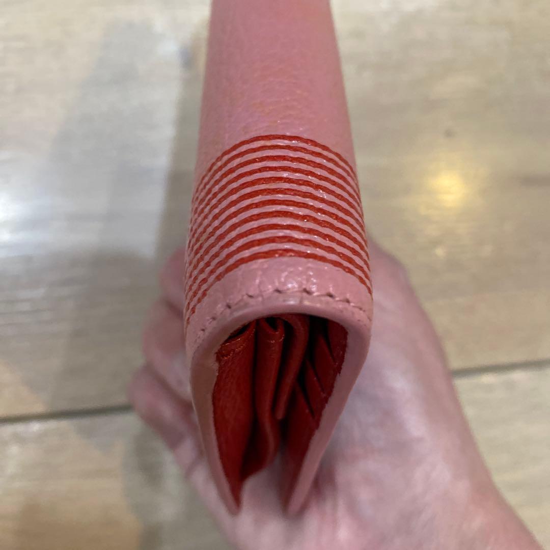 Miu Miu ミュウミュウ　猫デザイン 二つ折り財布 ピンク