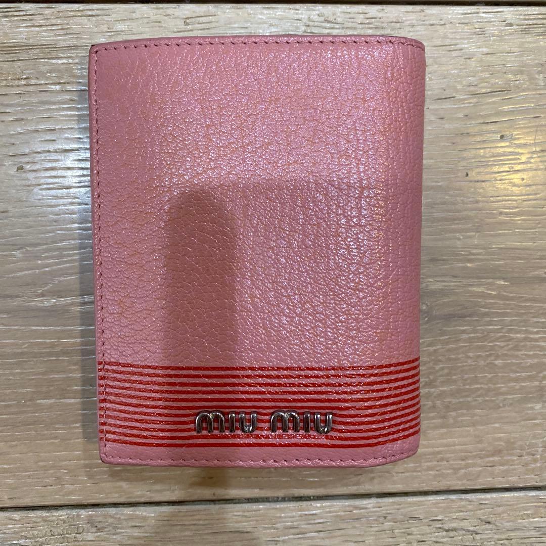 Miu Miu ミュウミュウ　猫デザイン 二つ折り財布 ピンク