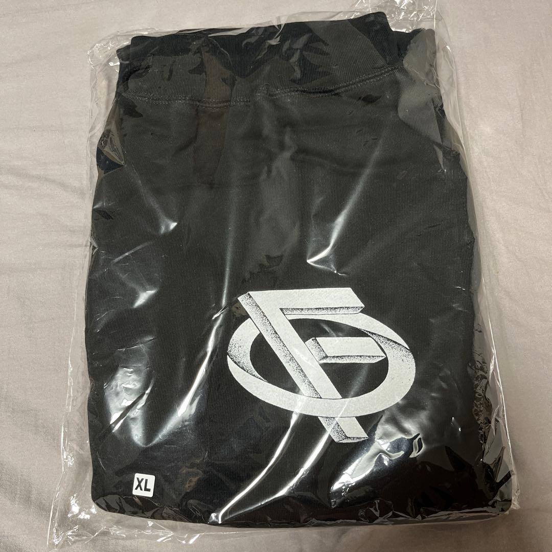 FACT スウェットパンツ　XL