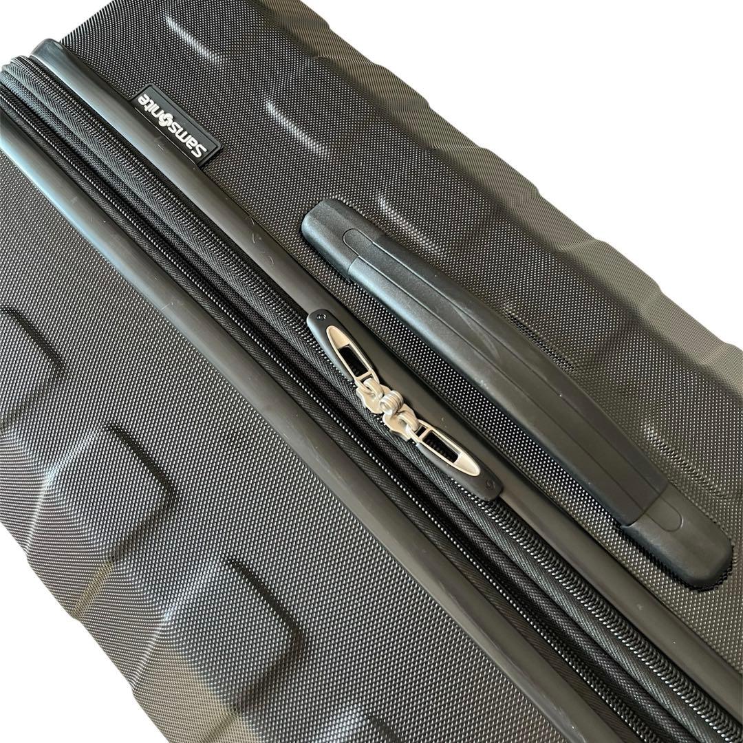 【美品一回のみ使用】サムソナイト　キャリーケース　黒　海外限定モデル　軽量　高級