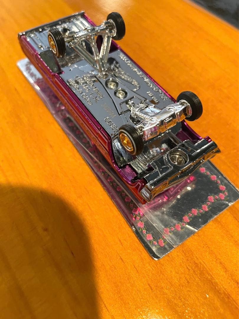 Hot WHeeLs インパラ 2000台限定