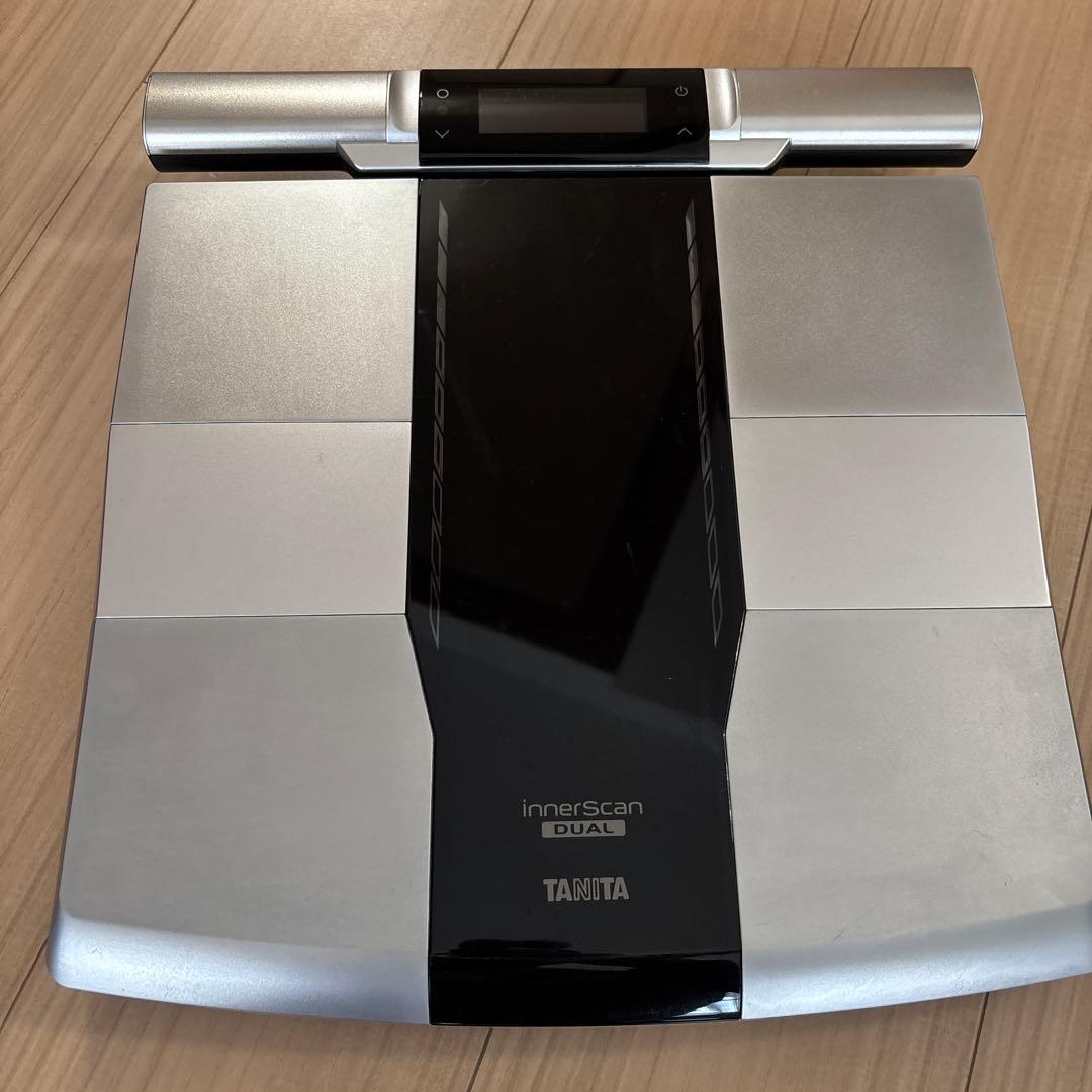 タニタ　体組成計　RD-800