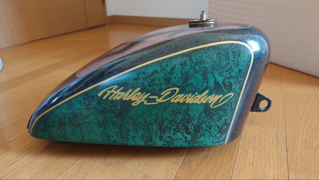 ハーレー リジスポタンク フレイムス ラメ スポーツスター チョッパー