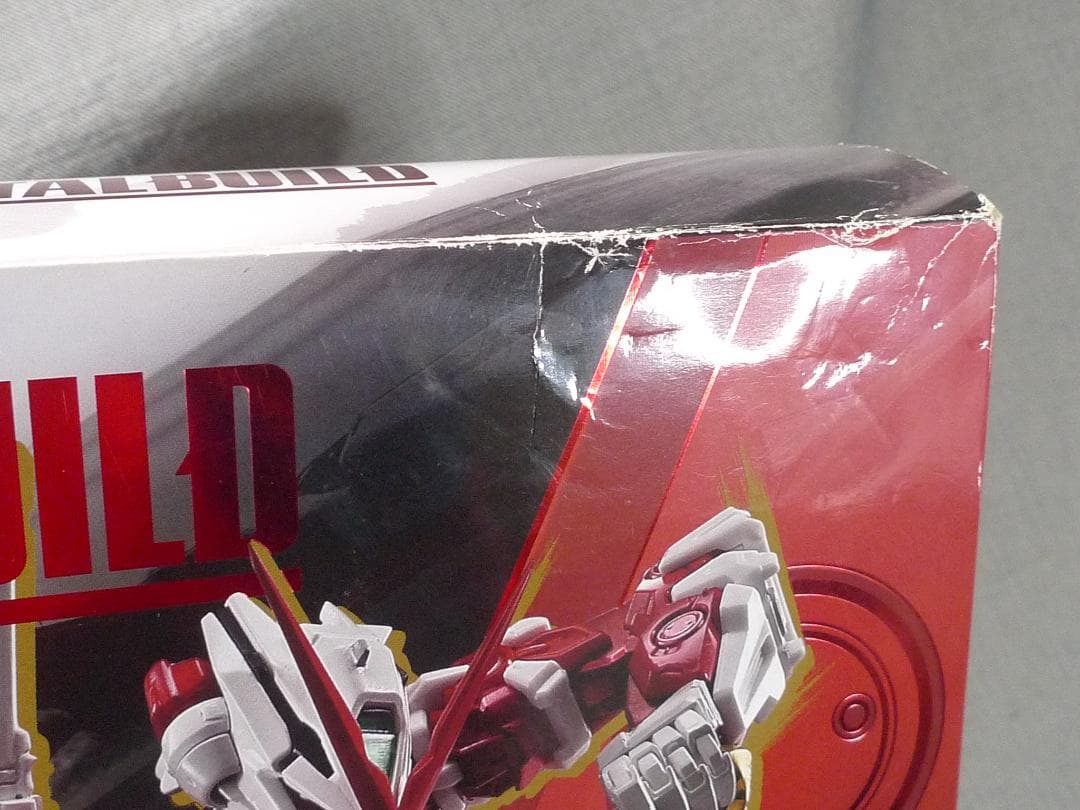 n5776■ガンダムアストレイ レッドフレーム メタルビルド 箱＋パーツ