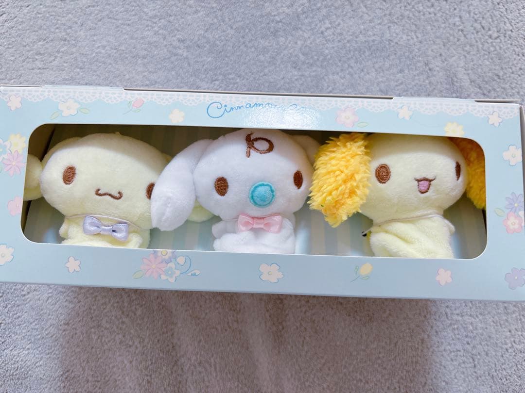 サンリオ　シナモロール　シナモンフレンズ 指人形 セット