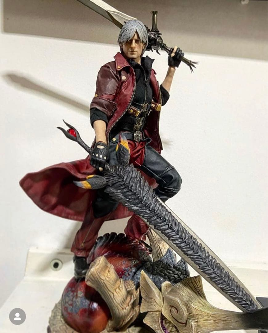 Asmus Toys ダンテ 用　台座　1/6 フィギュア ホットトイズ 系