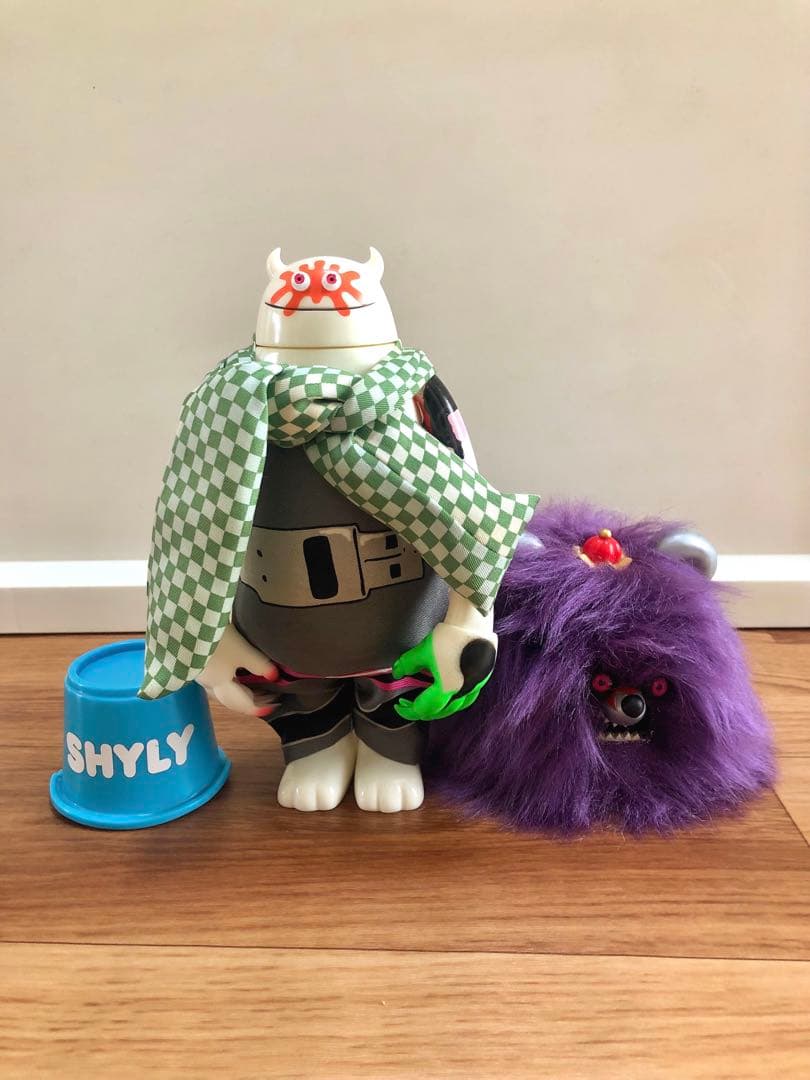 【激レア】T9G SHYLY ワンオフ作品（1点物）直筆サイン入り 2011年