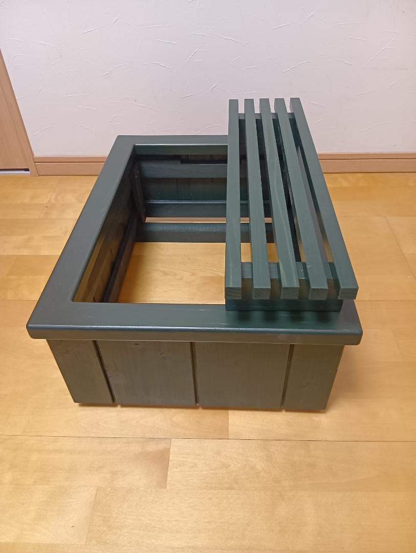 『NVボックス22用 木製化粧枠＋フラワースタンド付き(タンネングリーン色）』