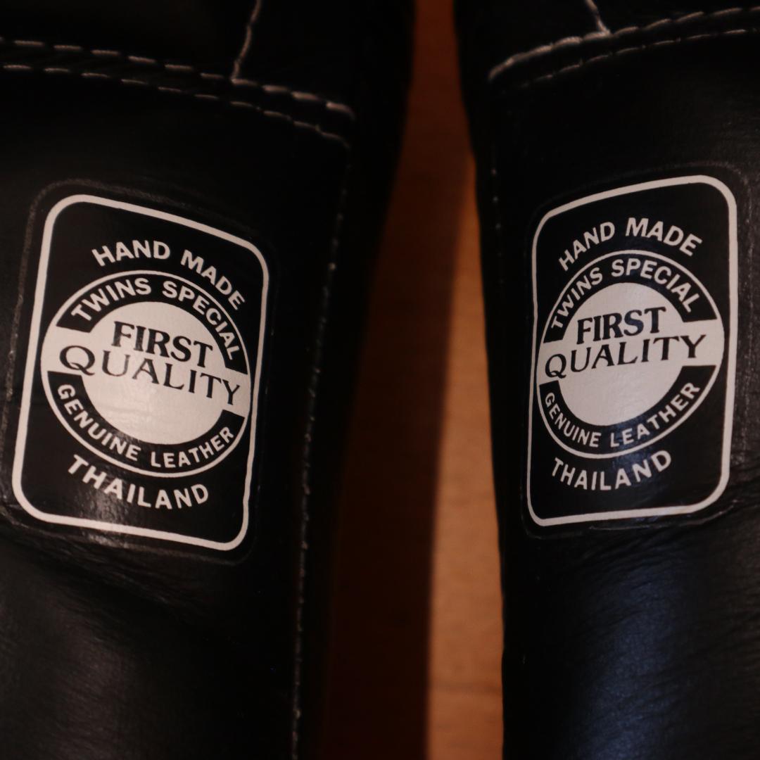 極美品　Twins Special　ボクシング グローブ 12oz　ひも式　本革