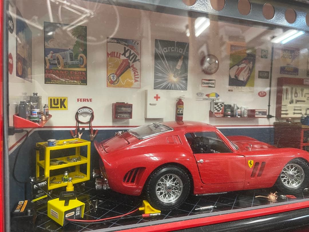 フェラーリ　250GTO 1962 ミニガレージセット