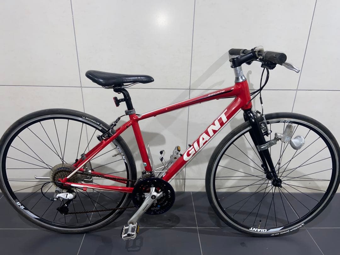 GIANT ESCAPE RX3 クロスバイク　ジャイアント　エスケープ　4