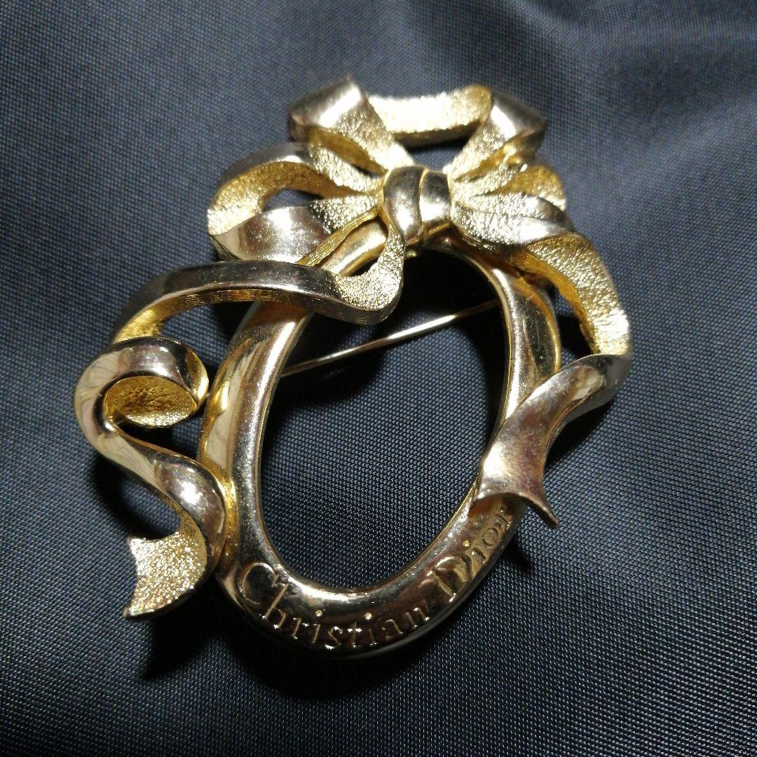 Christian Dior ゴールド リボン ブローチ