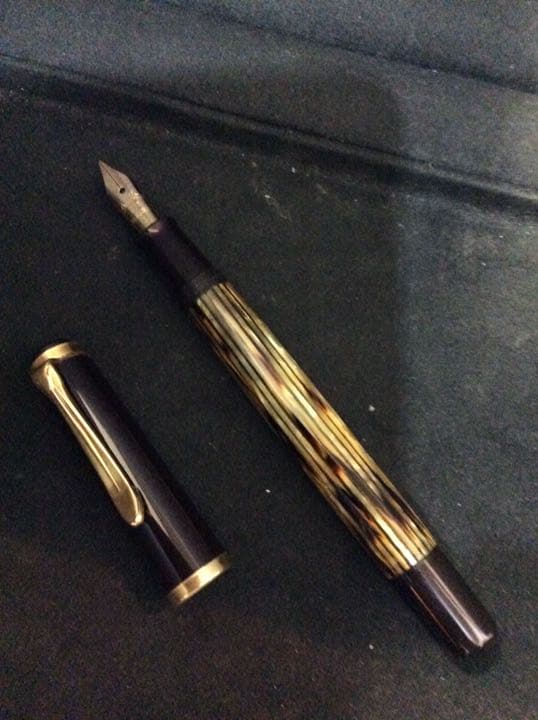 ペリカン万年筆スーべレーン茶縞M400. 1950年代