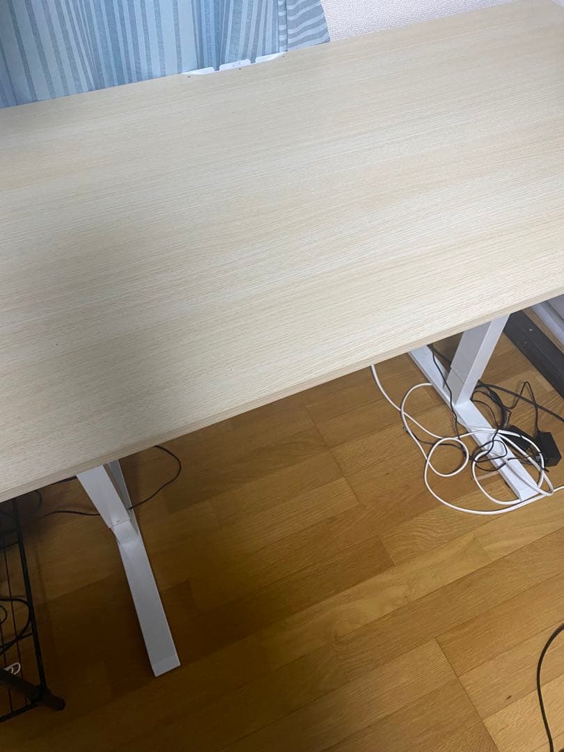 昇降式スタンディングデスク