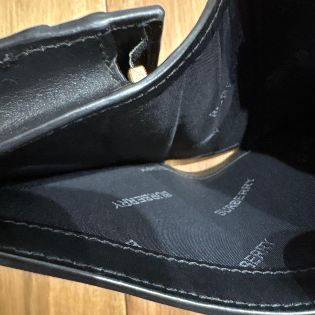 バーバリーBURBERRY　コンパクト財布 　バーバリーチェック　ブラックレザー