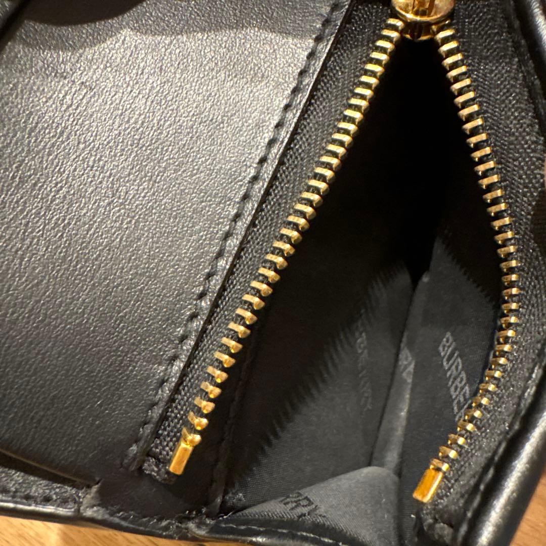 バーバリーBURBERRY　コンパクト財布 　バーバリーチェック　ブラックレザー
